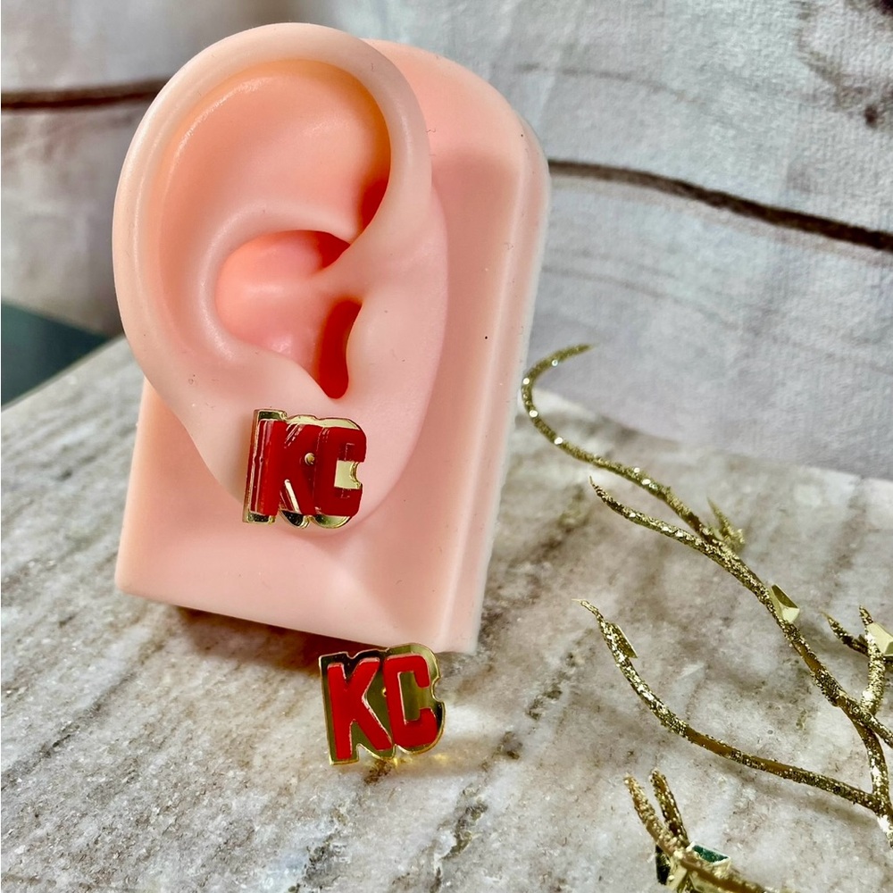 KC Red & Gold  Earrings NWT